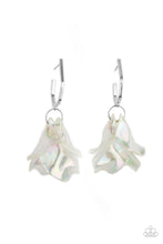 Load image into Gallery viewer, . Jaw-Droppingly Jelly - Silver Earrings
