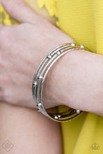 Load image into Gallery viewer, . Beauty Basic - Silver Bracelet (bangle)
