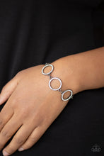 Load image into Gallery viewer, . Dress The Part - Black Bracelet
