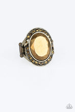 Load image into Gallery viewer, . Queen Scene - Brass Ring

