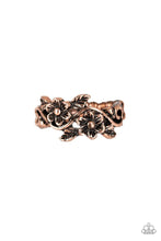 Load image into Gallery viewer, . Stop and Smell The Flowers - Copper Ring
